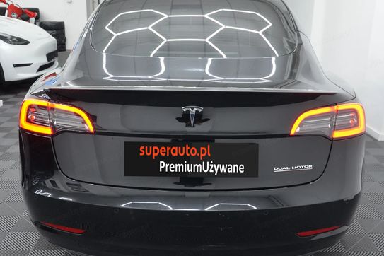 Tesla Model 3 Performance AWD