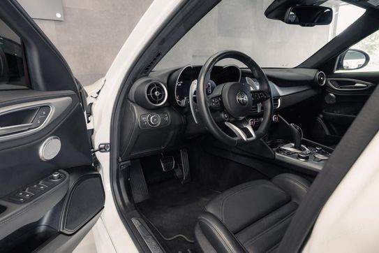 Alfa Romeo Giulia Turbo Veloce Q4