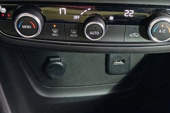 Opel Crossland X 1.2 Elegance