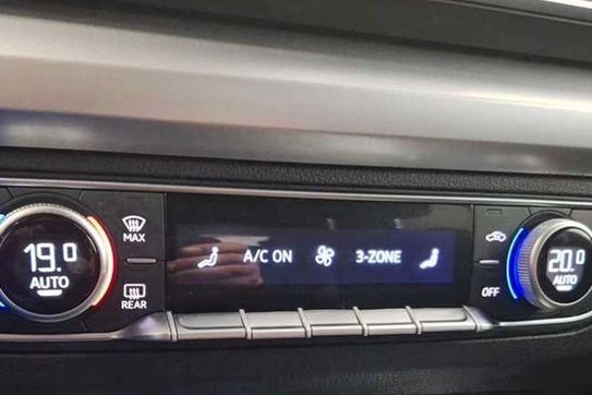 Audi Q5 55 TFSI e quattro S Line