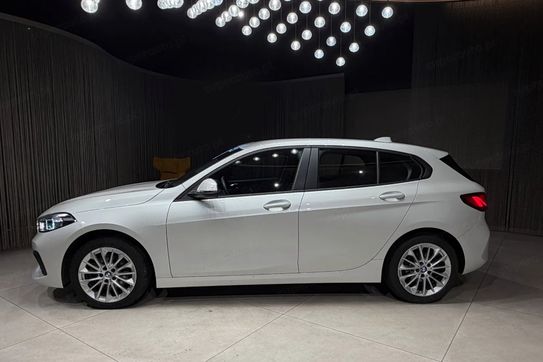 BMW Seria 1 118i Advantage