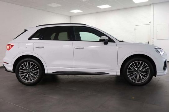 Audi Q3 35 TFSI S-Line