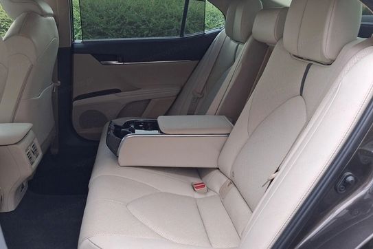 Toyota Camry 2.5 Hybrid Executive Cvt