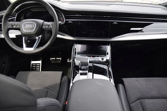 Audi Q7 50 TDI quattro