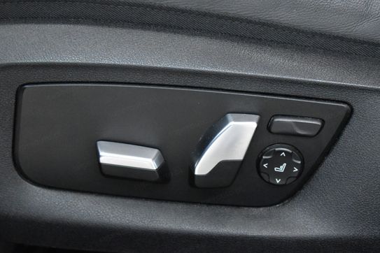 BMW Seria 5 520d xDrive M Sport mHEV aut