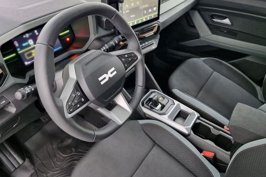 Dacia Duster Extreme MMT 1.8 Full Hybrid