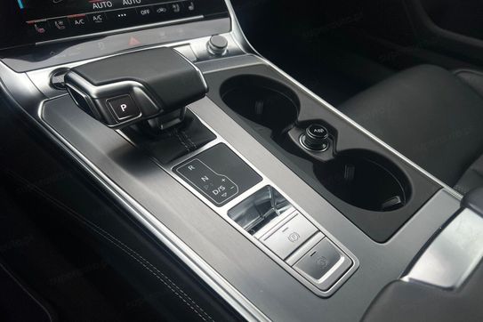 Audi A6 50 TDI quattro S Line