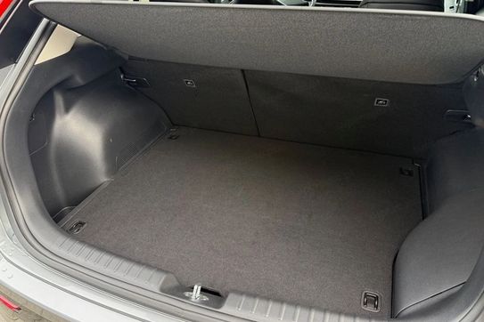 Kia Niro 1.6 Gdi Plug-In Hybrid Business Line