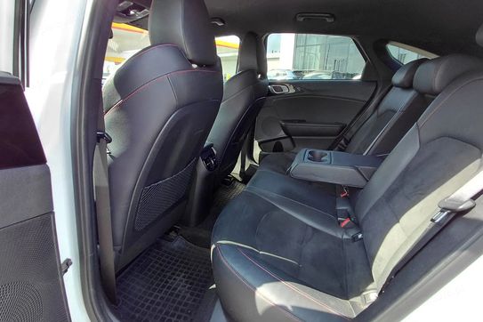 Kia Ceed 1.6 T-GDI GT DCT