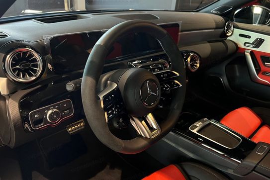 Mercedes CLA AMG 35 4-Matic