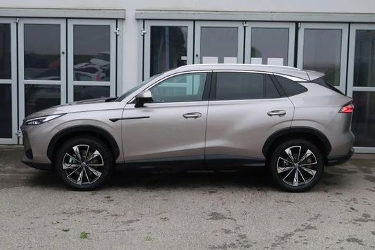 MG HS Exclusive 1.5 AT