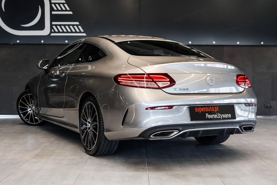 Mercedes Klasa C 300 AMG Line