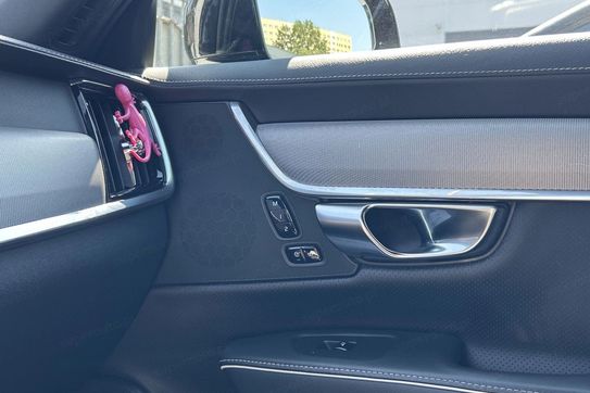 Volvo S90 D4 R-Design