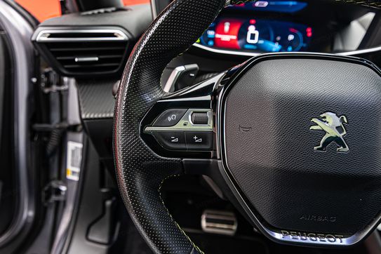 Peugeot 2008 1.2 PureTech GT