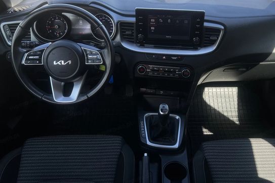 Kia Ceed 1.5 T-GDI M