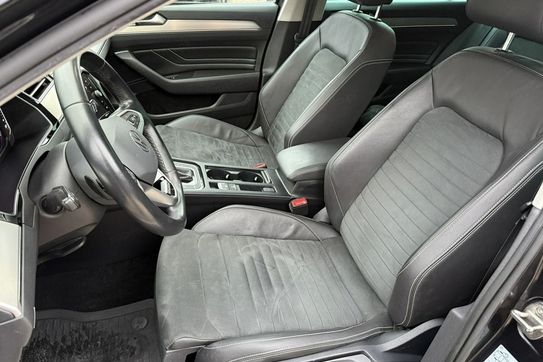 Volkswagen Passat 2.0 TDI 4Mot.  DSG