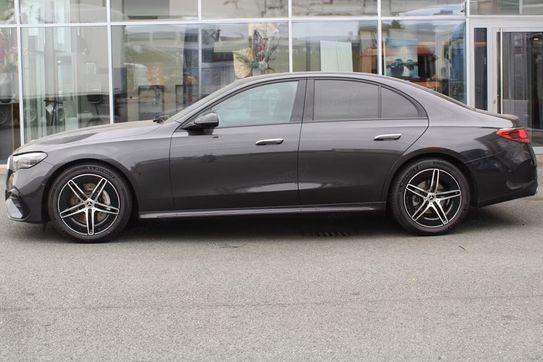 Mercedes Klasa E 200 4-Matic AMG