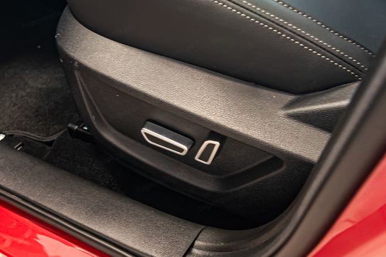 EVO CUATRO ‎1.5 BENZ + LPG FWD