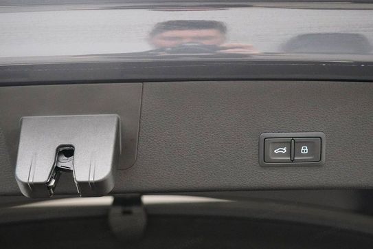 Audi Q8 SQ8 TFSI quattro Tiptronic