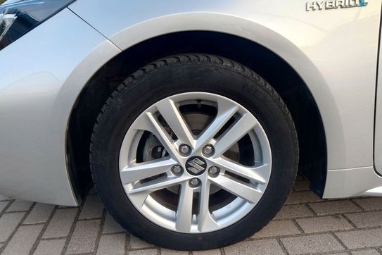 Suzuki Swace 1.8 Hybrid Premium Plus CVT