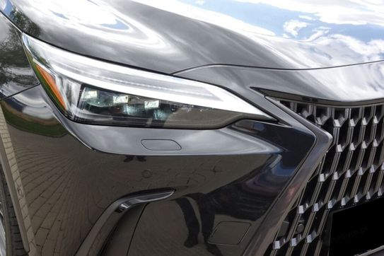 Lexus NX 350h Omotenashi 2.5 Hybrid AWD