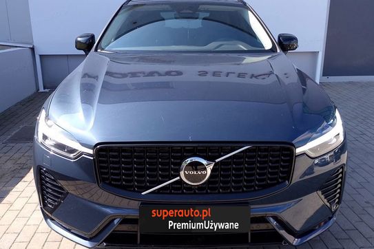 Volvo XC60 B4 B Plus Dark