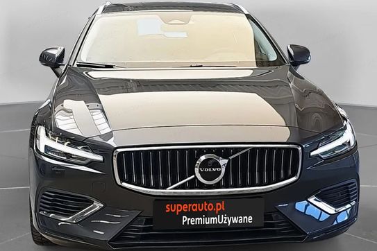 Volvo V60 T6 AWD Plug-In Hybrid Core