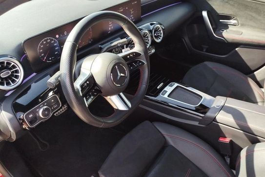 Mercedes Klasa A 220 4MATIC AMG Line