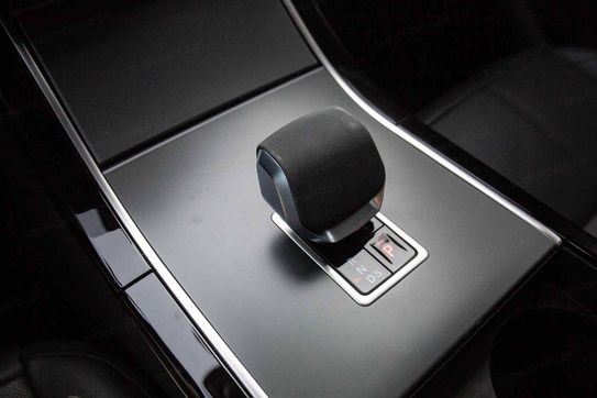 Land Rover Range Rover Velar P400e Dynamic SE