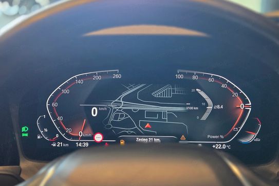 BMW Seria 3 318i Advantage aut