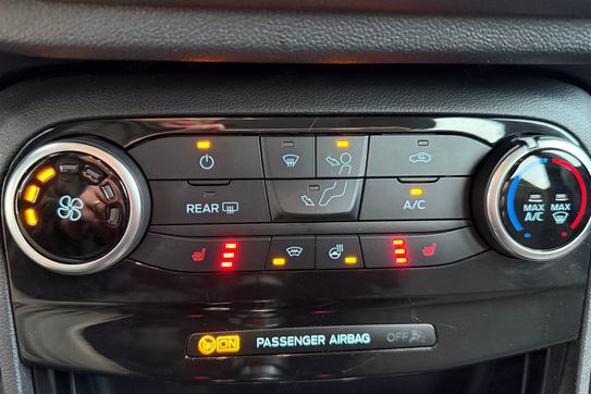 Ford Puma 1.0 EcoBoost Titanium