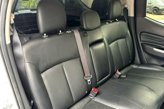 Mitsubishi L200 2.2 d Dc Instyle Plus