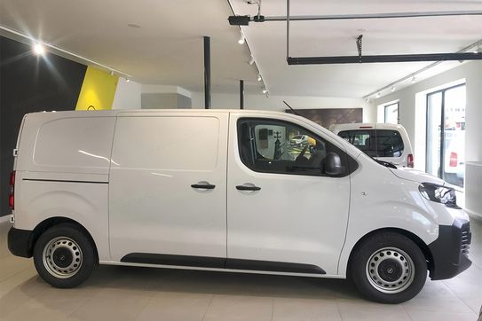 Opel Vivaro Long  2.0 CDTI 