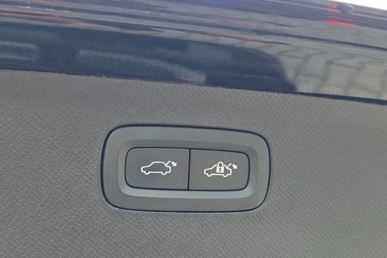 Volvo XC90 B5 D AWD Core aut