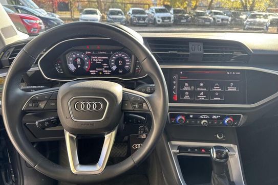 Audi Q3 35 TFSI S-Line