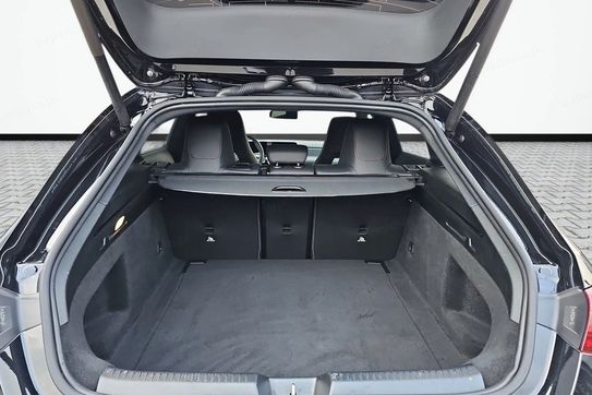 Mercedes CLA Shooting Brake 200 AMG Line