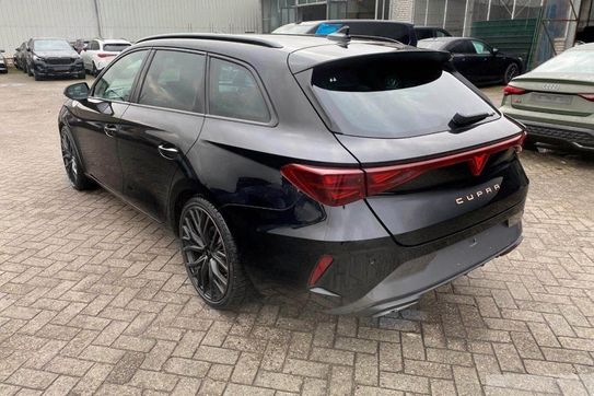 Cupra Leon Sportstourer 1.5 eTSI mHEV DSG