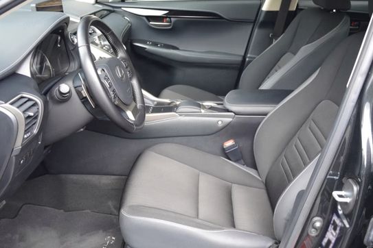Lexus NX 300h