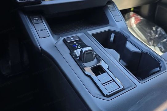 Toyota RAV4 Style 2.5 Hybrid