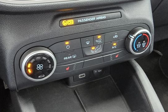Ford Kuga 1.5 EcoBoost FWD COOL&CONNECT