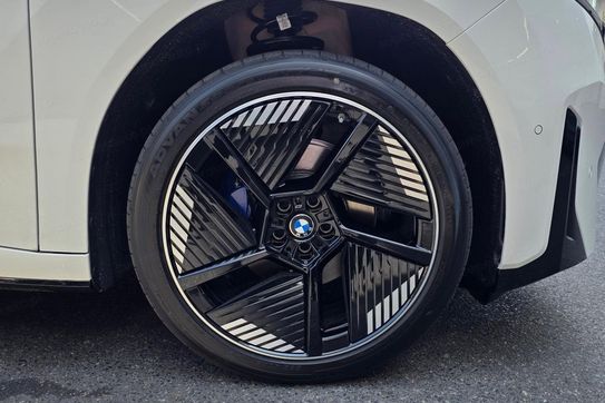 BMW iX3 50 xDrive M Sport