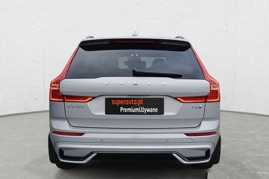 Volvo XC60 T6 Plug-In Hybrid AWD Plus Dark aut