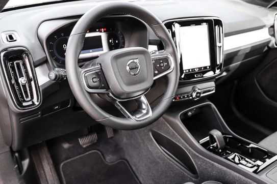 Volvo XC40 B3 Plus Dark