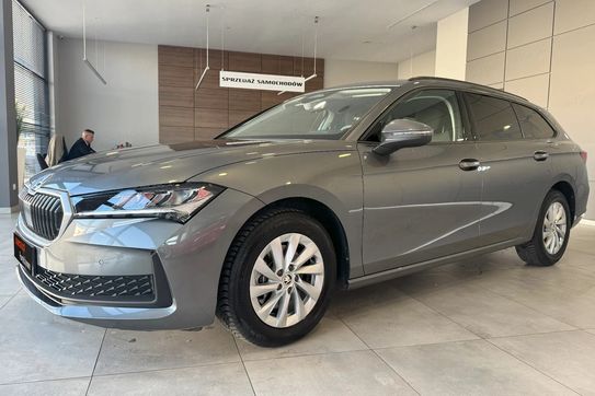 Skoda Superb 2.0 TDI SCR Essence DSG