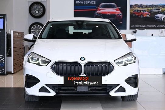 BMW Seria 2 Gran Coupe 218d Sport Line