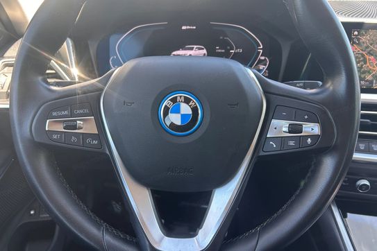 BMW Seria 3 320E Xdrive Sport Line