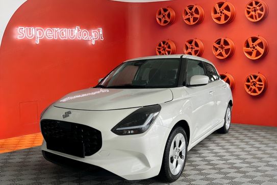 Suzuki Swift Premium Plus 1.2 Dualjet SHVS