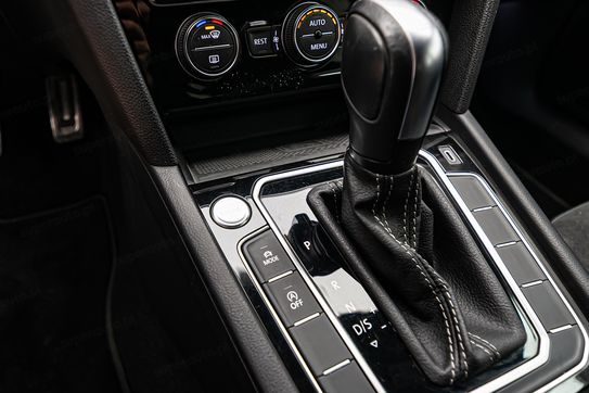 Volkswagen Arteon 2.0 TDI R-Line DSG