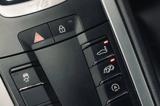 Porsche Cayman 718 Cayman PDK