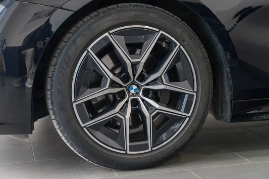BMW Seria 5 520i M Sport